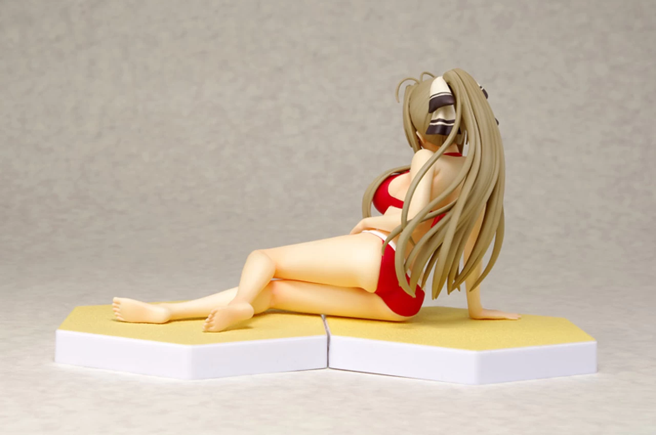 Wave Sento Isuzu Beach Queens Ver 1/10 PVC Figure - Image 3