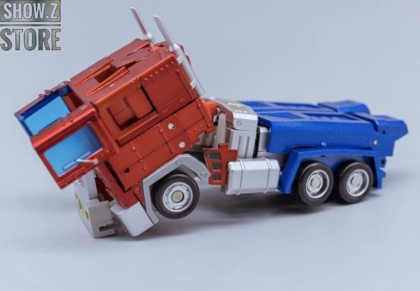 Magic Square MS-B18X Light Of Justice Optimus Prime Metallic Version - Image 12