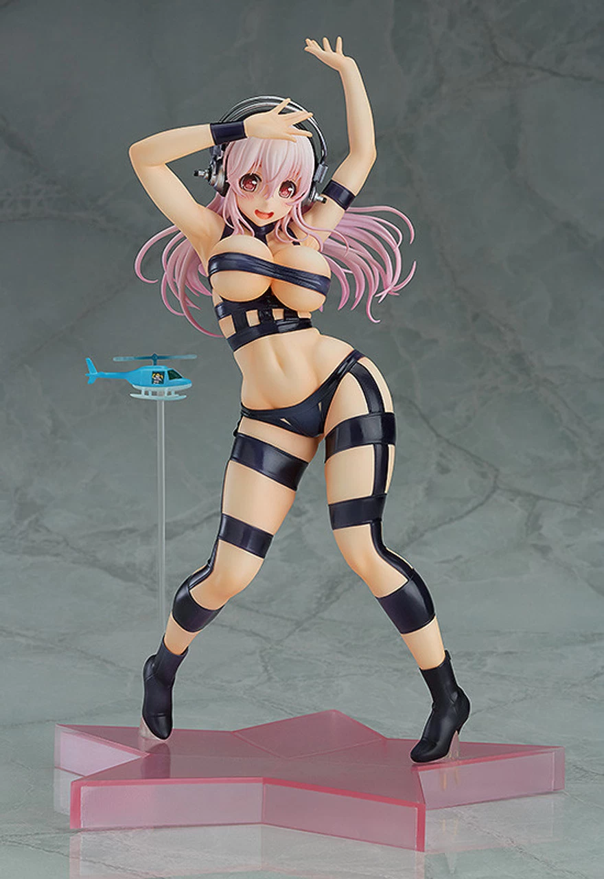 GOOD SMILE COMPANY Super Sonico: HOT LIMIT Ver. 1/7 PVC Figure - Image 4
