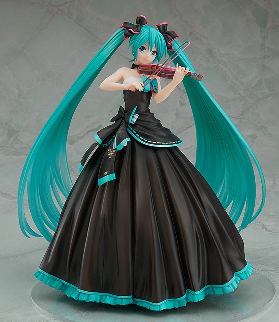 GOOD SMILE COMPANY Hatsune Miku: Symphony 2017 Ver. 1/8 PVC Figure - Image 2