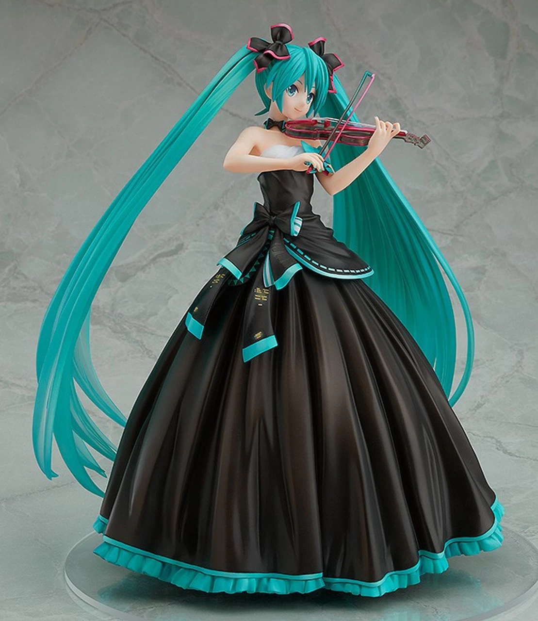 GOOD SMILE COMPANY Hatsune Miku: Symphony 2017 Ver. 1/8 PVC Figure - Image 4