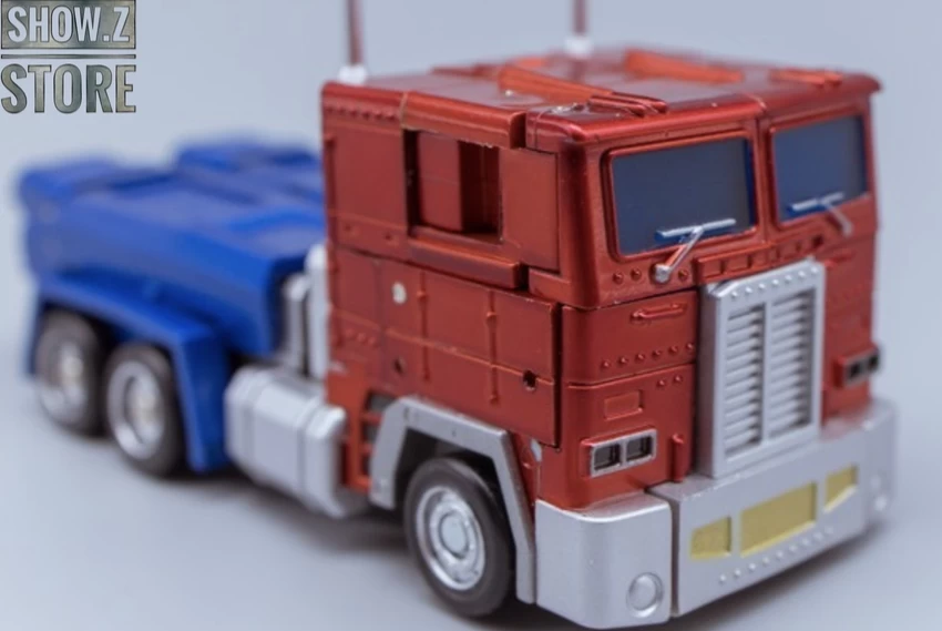 Magic Square MS-B18X Light Of Justice Optimus Prime Metallic Version - Image 10