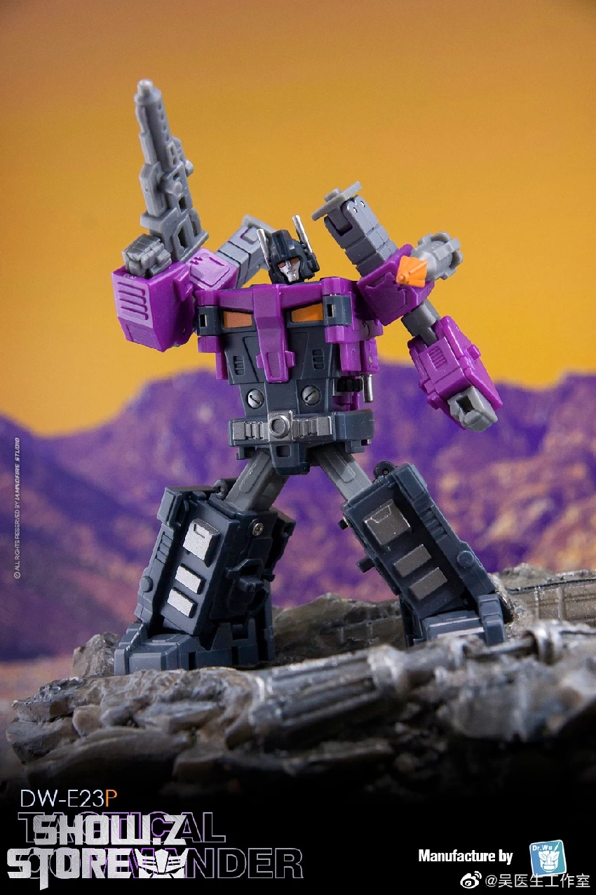 Dr.Wu DW-E23P Tactical Commander Ultra Magnus Purple Version W/o Inner Robot - Image 4