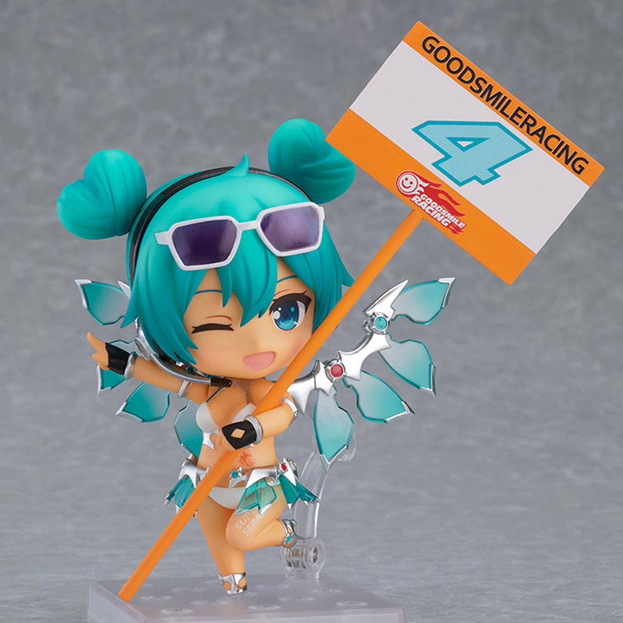 GOOD SMILE COMPANY Nendoroid Racing Miku: 2013 Sepang Ver. (Hatsune Miku GT Project) Action Figure - Image 2