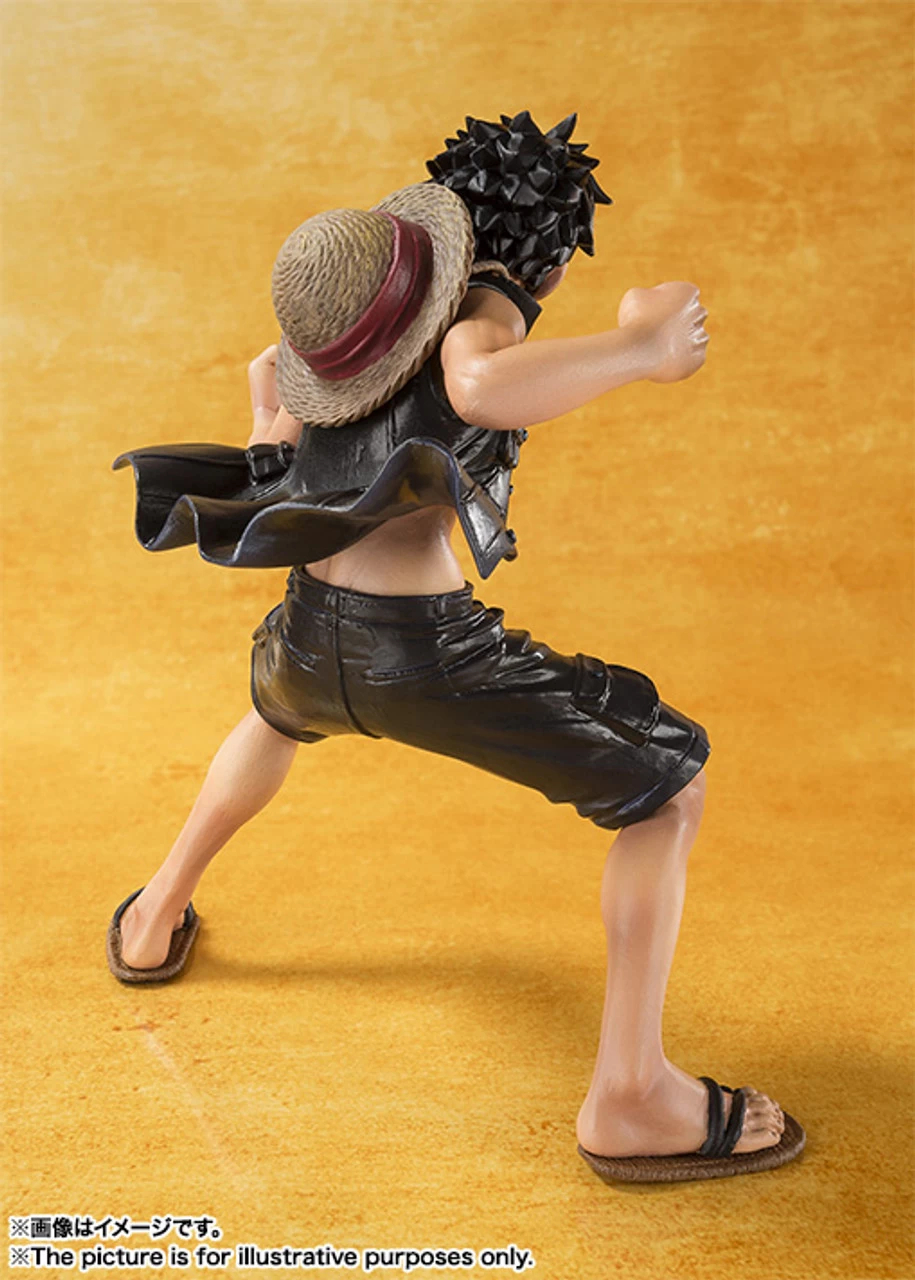 Bandai Figuarts Zero Monkey D Luffy -ONE PIECE FILM GOLD Ver.- PVC Figure - Image 2